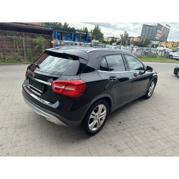 Mercedes - Benz GLA-klasa  Hatchback 2016,  1.6 benzyna, automat - Na sprzedaż za 67 900 zł - Bydgoszcz - zdjęcie 6