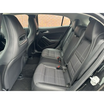 Mercedes - Benz GLA-klasa  Hatchback 2016,  1.6 benzyna, automat - Na sprzedaż za 67 900 zł - Bydgoszcz - zdjęcie 10