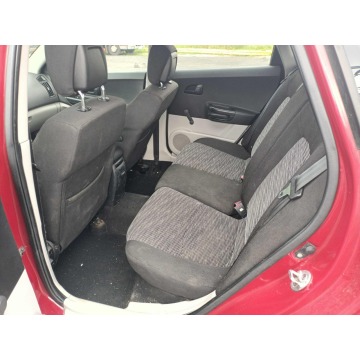 Kia Ceed  Hatchback 2008,  1.6 diesel - Na sprzedaż za 2 500,00 zł - Tarnów - zdjęcie 6