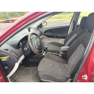 Kia Ceed  Hatchback 2008,  1.6 diesel - Na sprzedaż za 2 500,00 zł - Tarnów - zdjęcie 5