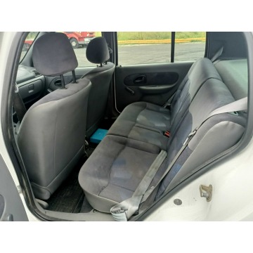 Renault Clio  Hatchback 1999,  1.9 diesel - Na sprzedaż za 1 950,00 zł - Tarnów - zdjęcie 6