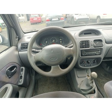 Renault Clio  Hatchback 1999,  1.9 diesel - Na sprzedaż za 1 950,00 zł - Tarnów - zdjęcie 7