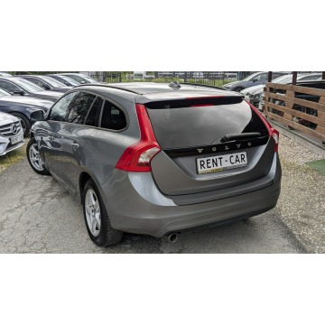 Volvo V60  Kombi 2015,  2.0 diesel - Na sprzedaż za 34 900 zł - Częstochowa - zdjęcie 9