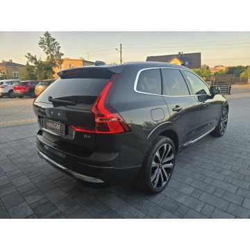 Volvo   SUV 2022,  2.0 diesel, automat - Na sprzedaż za 129 990 zł - Żarki - zdjęcie 6
