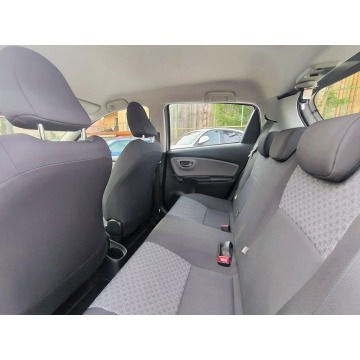 Toyota Yaris  Hatchback 2014,  1.3 benzyna - Na sprzedaż za 37 600 zł - Harklowa - zdjęcie 8
