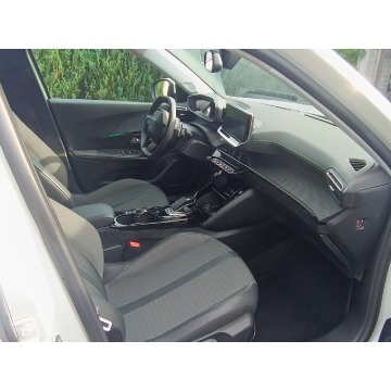 Peugeot 2008  SUV 2021,  1.5 diesel, automat - Na sprzedaż za 67 700 zł - Przykona - zdjęcie 5
