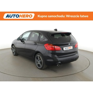 BMW Seria 2  Minivan/Van 2018,  1.5 hybryda, automat - Na sprzedaż za 60 900 zł - Warszawa - zdjęcie 4