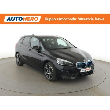 BMW Seria 2  Minivan/Van 2018,  1.5 hybryda, automat - Na sprzedaż za 60 900 zł - Warszawa - zdjęcie 11