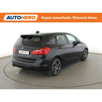 BMW Seria 2  Minivan/Van 2018,  1.5 hybryda, automat - Na sprzedaż za 60 900 zł - Warszawa - zdjęcie 8