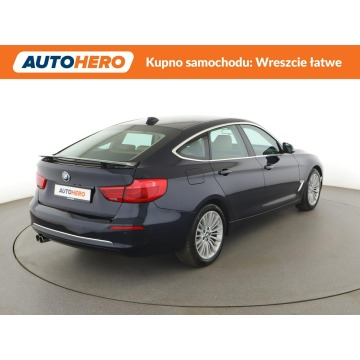 BMW Seria 3  Sedan/Limuzyna 2018,  2.0 diesel, automat - Na sprzedaż za 72 900 zł - Warszawa - zdjęcie 7