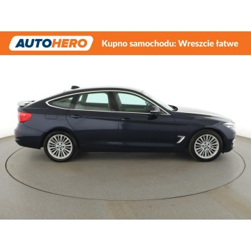BMW Seria 3  Sedan/Limuzyna 2018,  2.0 diesel, automat - Na sprzedaż za 72 900 zł - Warszawa - zdjęcie 9