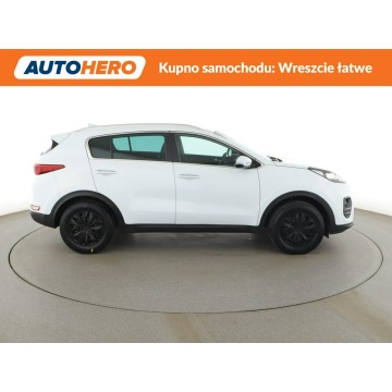 Kia Sportage  SUV 2018,  1.6 benzyna - Na sprzedaż za 59 900 zł - Warszawa - zdjęcie 9