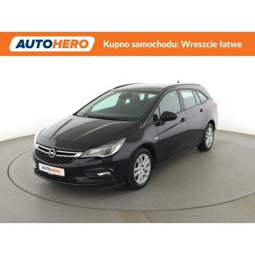 Opel Astra - kamera automat auto klima navi pdc grzana kierownica i fotele