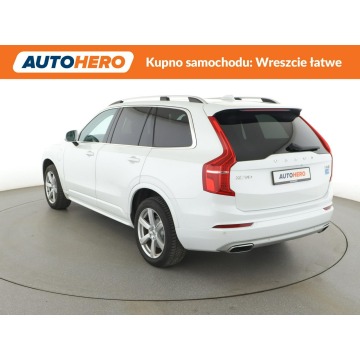 Volvo   SUV 2018,  2.0 hybryda, automat - Na sprzedaż za 119 900 zł - Warszawa - zdjęcie 4