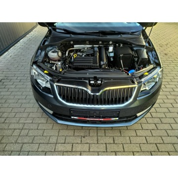 Skoda Octavia  Kombi 2015,  1.4 benzyna - Na sprzedaż za 33 900 zł - Strzała - zdjęcie 11
