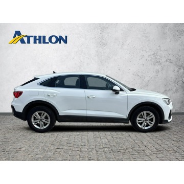 Audi Q3  SUV 2021,  1.5 benzyna, automat - Na sprzedaż za 101 800 zł - Jawczyce - zdjęcie 6