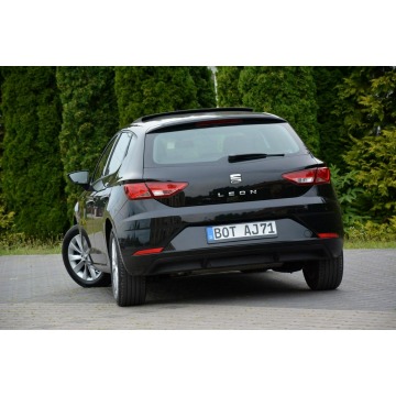 Seat Leon  Hatchback 2019,  1.5 benzyna - Na sprzedaż za 46 900 zł - Ostrów Mazowiecka - zdjęcie 6