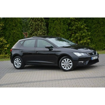 Seat Leon  Hatchback 2019,  1.5 benzyna - Na sprzedaż za 46 900 zł - Ostrów Mazowiecka - zdjęcie 10