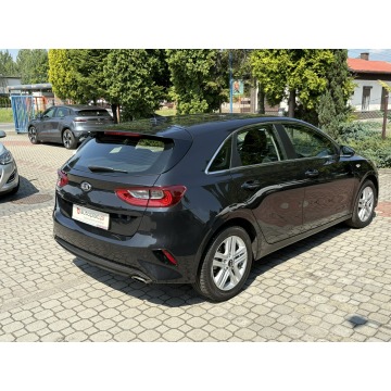 Kia Ceed  Hatchback 2018,  1.4 benzyna - Na sprzedaż za 46 900 zł - Tarnowskie Góry - zdjęcie 5