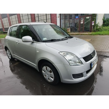 Suzuki Swift  Hatchback 2011,  1.3 benzyna - Na sprzedaż za 14 500 zł - Warszawa - zdjęcie 3