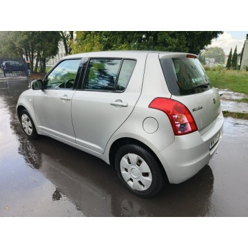 Suzuki Swift  Hatchback 2011,  1.3 benzyna - Na sprzedaż za 14 500 zł - Warszawa - zdjęcie 6