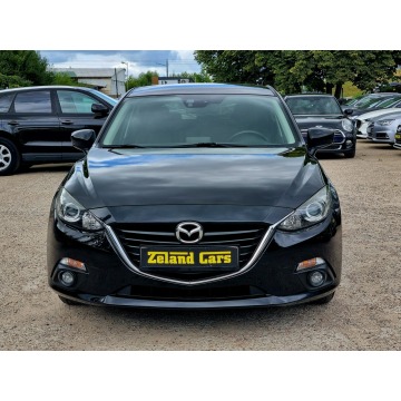 Mazda 3  Hatchback 2016,  2.0 benzyna - Na sprzedaż za 39 900 zł - Szczecin - zdjęcie 2