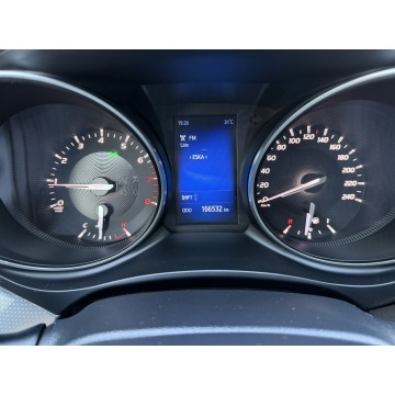 Toyota Avensis  Kombi 2017,  1.8 benzyna - Na sprzedaż za 58 900 zł - Kotarwice - zdjęcie 8