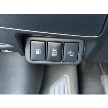 Toyota Avensis  Kombi 2017,  1.8 benzyna - Na sprzedaż za 58 900 zł - Kotarwice - zdjęcie 12
