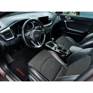 Kia Ceed  Hatchback 2019,  1.4 benzyna - Na sprzedaż za 49 700 zł - Sadlno - zdjęcie 2