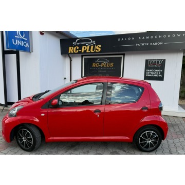 Toyota Aygo  Hatchback 2014,  1.0 benzyna - Na sprzedaż za 17 900 zł - Częstochowa - zdjęcie 6