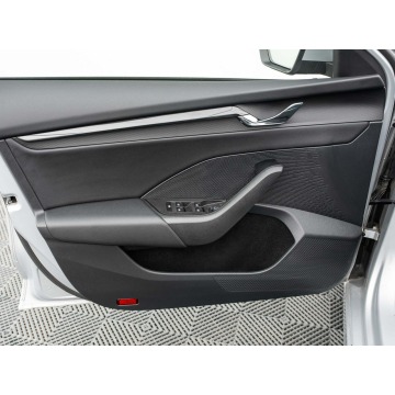 Skoda Octavia  Sedan/Limuzyna 2023,  1.5 benzyna, automat - Na sprzedaż za 84 850 zł - Gdynia - zdjęcie 9