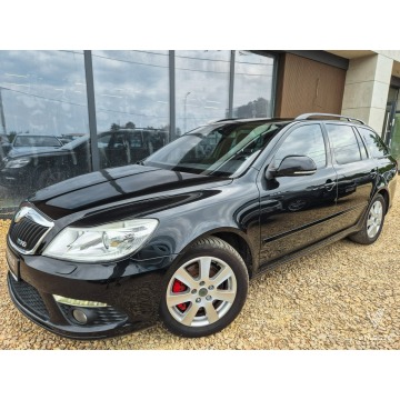 Skoda Octavia  Kombi 2010,  2.0 diesel, automat - Na sprzedaż za 20 000 zł - Tychy - zdjęcie 2