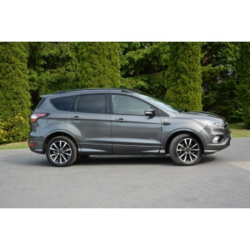 Ford Kuga  SUV 2017,  2.0 diesel, automat - Na sprzedaż za 52 900 zł - Ostrów Mazowiecka - zdjęcie 4