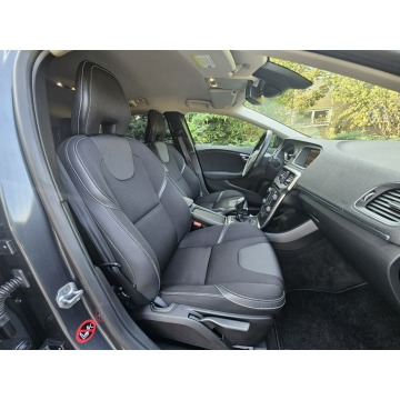 Volvo V40  Hatchback 2013,  1.6 diesel - Na sprzedaż za 28 900 zł - Opoczno - zdjęcie 11