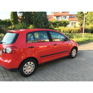 Volkswagen Golf  Hatchback 2005,  1.4 benzyna - Na sprzedaż za 7 999,00 zł - Częstochowa - zdjęcie 4