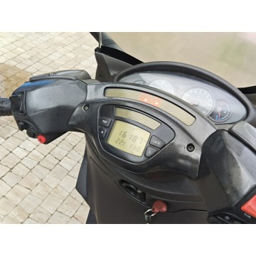 Skuter Piaggio do 125m zarejestrowany gotowy do... - Motorowery - Bicz - zdjęcie 7