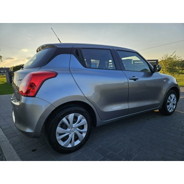 Suzuki Swift  Hatchback 2021,  1.2 benzyna - Na sprzedaż za 38 900 zł - Liszki - zdjęcie 2