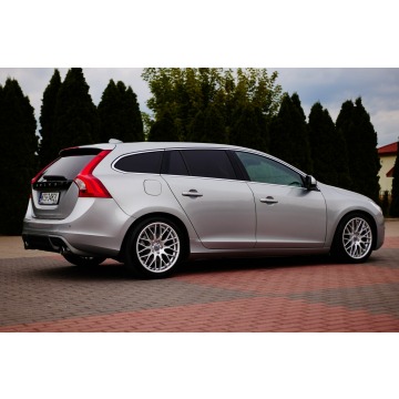 Volvo V60  Kombi 2012,  2.0 diesel, automat - Na sprzedaż za 22 900 zł - Rzekuń - zdjęcie 9