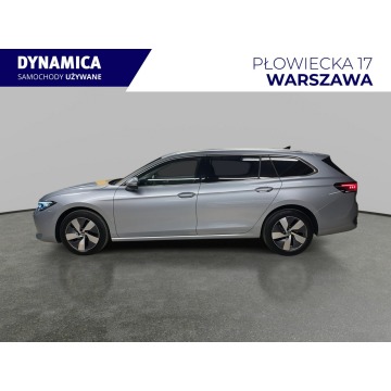 Volkswagen Passat  Kombi 2024,  2.0 diesel, automat - Na sprzedaż za 149 900 zł - Warszawa - zdjęcie 4