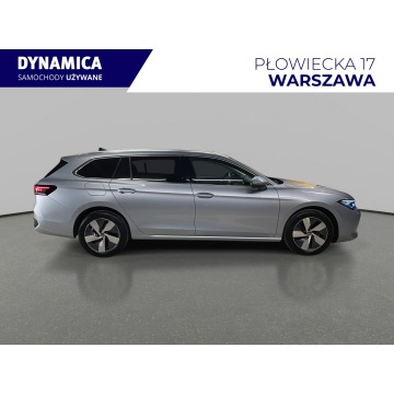 Volkswagen Passat  Kombi 2024,  2.0 diesel, automat - Na sprzedaż za 149 900 zł - Warszawa - zdjęcie 8