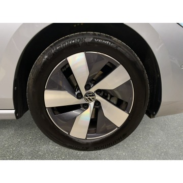 Volkswagen Passat  Kombi 2024,  2.0 diesel, automat - Na sprzedaż za 149 900 zł - Warszawa - zdjęcie 10
