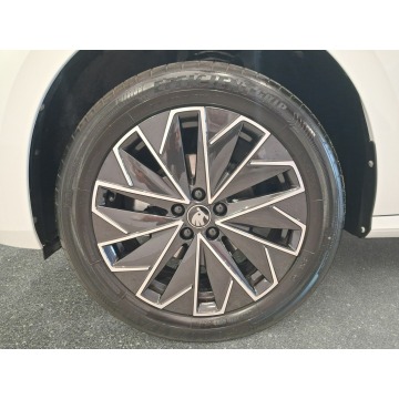 Skoda Kamiq  SUV 2025,  1.0 benzyna, automat - Na sprzedaż za 102 900 zł - Swarzędz - zdjęcie 10