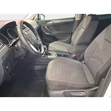 Volkswagen Tiguan  SUV 2022,  1.5 benzyna, automat - Na sprzedaż za 105 900 zł - Swarzędz - zdjęcie 12