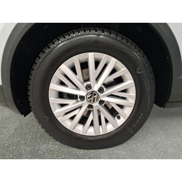 Volkswagen T-Roc  SUV 2021,  1.0 benzyna - Na sprzedaż za 74 900 zł - Swarzędz - zdjęcie 11