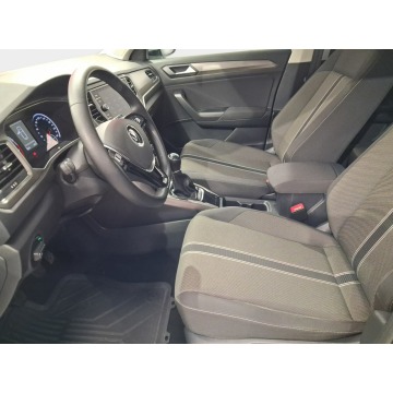 Volkswagen T-Roc  SUV 2021,  1.0 benzyna - Na sprzedaż za 74 900 zł - Swarzędz - zdjęcie 12