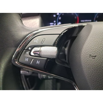 Skoda Kodiaq  SUV 2022,  1.5 benzyna - Na sprzedaż za 113 900 zł - Swarzędz - zdjęcie 10