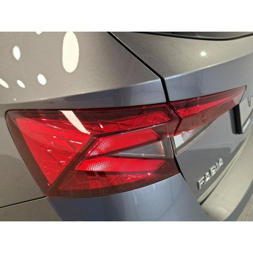 Skoda Fabia  Hatchback 2023,  1.0 benzyna, automat - Na sprzedaż za 72 900 zł - Swarzędz - zdjęcie 11