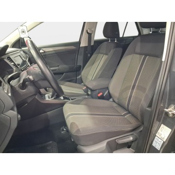 Volkswagen T-Roc  SUV 2021,  1.0 benzyna - Na sprzedaż za 77 900 zł - Swarzędz - zdjęcie 12
