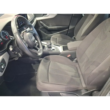 Audi A4  Sedan/Limuzyna 2022,  2.0 benzyna, automat - Na sprzedaż za 86 900 zł - Swarzędz - zdjęcie 9