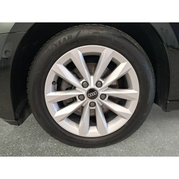 Audi A3  Hatchback 2023,  1.5 benzyna, automat - Na sprzedaż za 89 900 zł - Swarzędz - zdjęcie 10